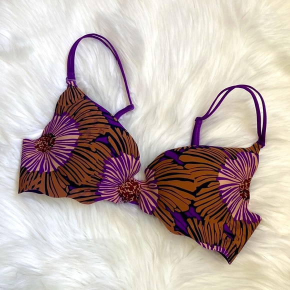 Very Sexy Secret Embrace Push Up VICTORIA SECRET Bra😍 - Picture 1 of 5